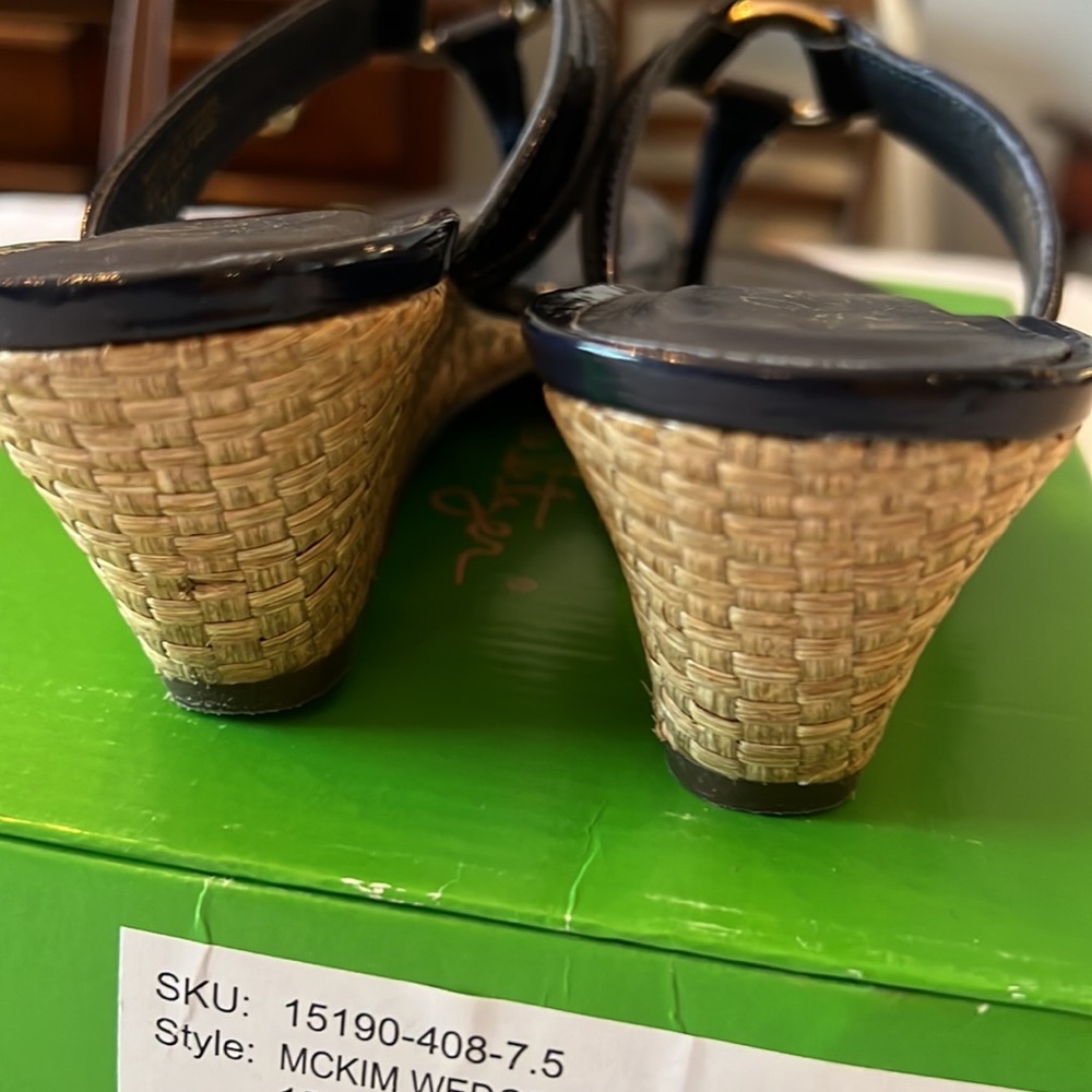 Sandals - Picture 5 of 6